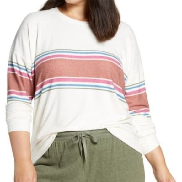PJ Salvage Tops - PJ SALVAGE Peachy In Color sweatshirt Ivory Sz 3X
